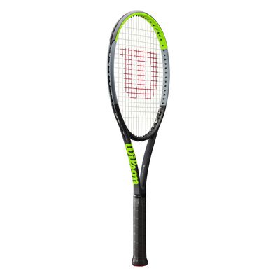 Wilson Blade 98 16x19 V7 Tennis Racquet
