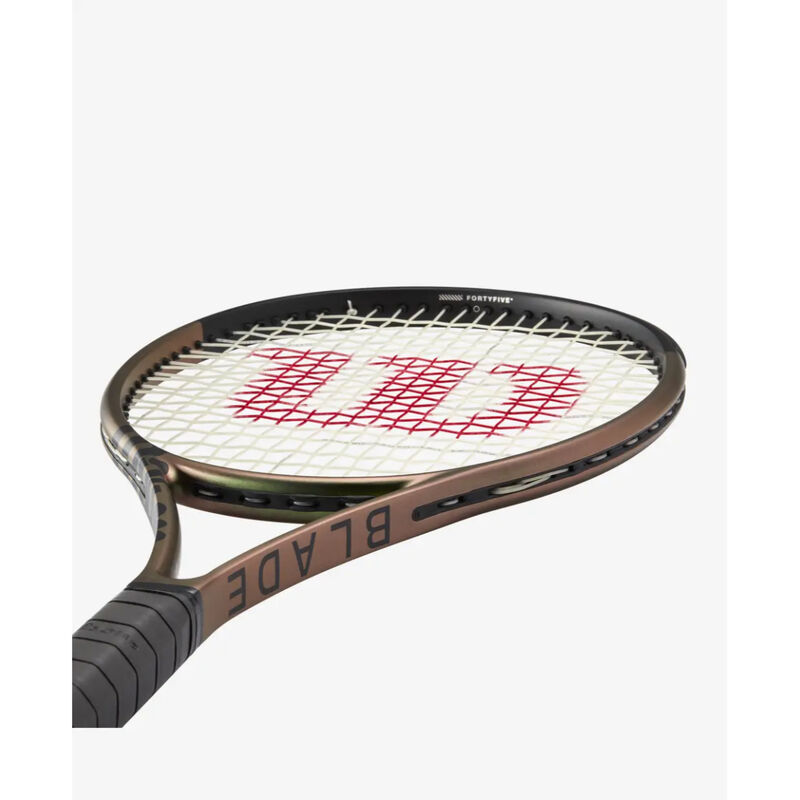 Wilson Blade 98 (18x20) V8 Tennis Racket image number 3
